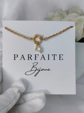 Charger l&#39;image dans la galerie, Collier initiale perle
